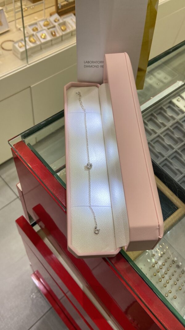 ⁦צמיד עם תליון מרחף⁩ – תמונה ⁦10⁩